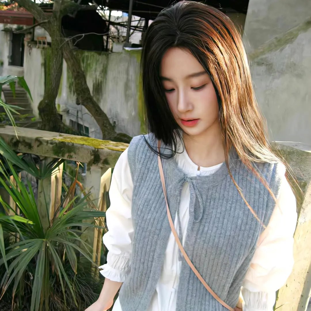 小台灯 海报